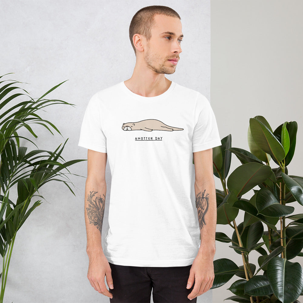 Moody Animals: Otter - Unisex T-Shirt